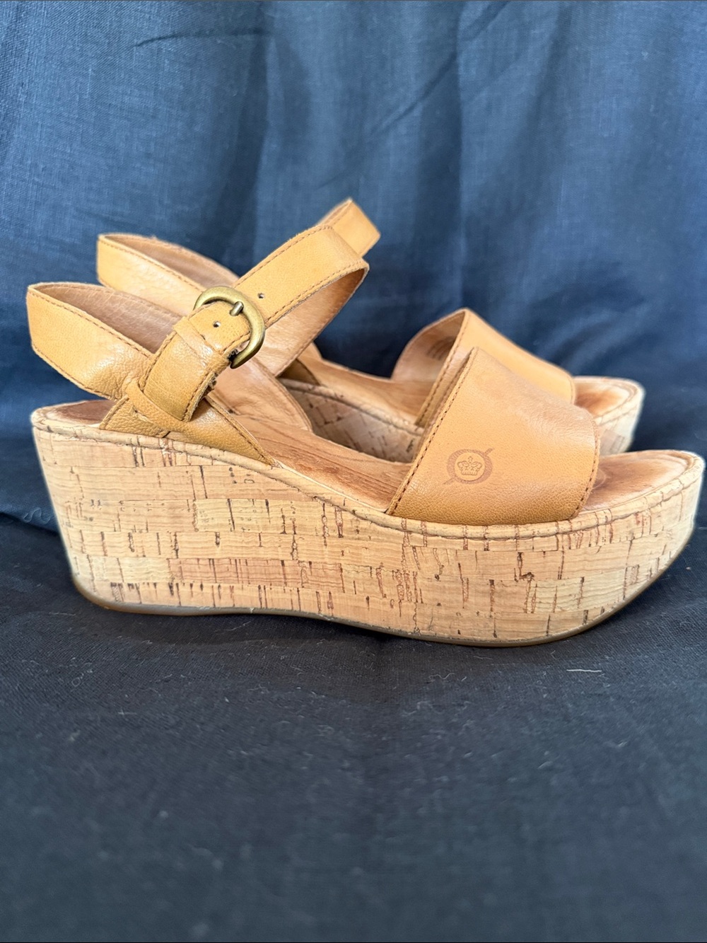 Born Natural Tan Cork Platforn Sandals Size 6 - Picture 2 of 9